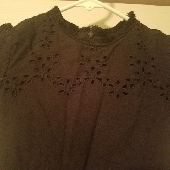 Girls black dress - Picture 3 of 3